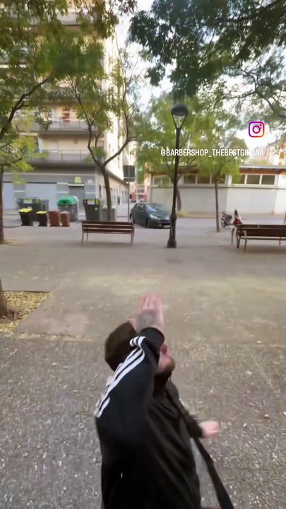 The Barber Shop en 2026 😂😬🇪🇸‼️  #barbershop  #peluquería  #viral  #marruecos #peluquiero  #humor  #risa  #caciondeo #españa