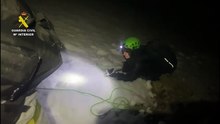 Rescatada una pareja atrapada por el hielo y la nieve en Dos Hermanas (Segovia)