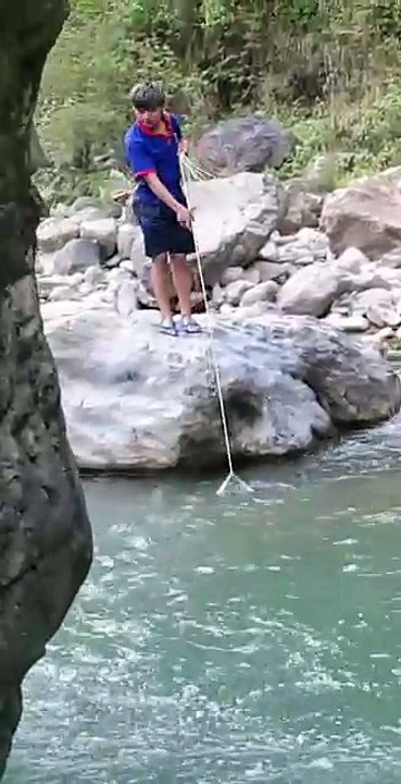 cast net fishing in Nepal |