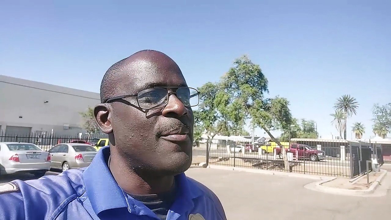 When A Preacher Attempts To Sing About A Mighty God