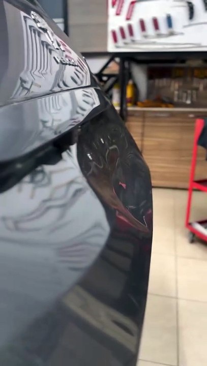 Oto Göçük Doktoru Boyasız Göçük Düzeltme Orijinal Düzeltme Kağıthane Telefon Aşağıda