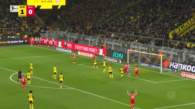 Kimmich stuns Dortmund to seal dramatic late win for Bayern