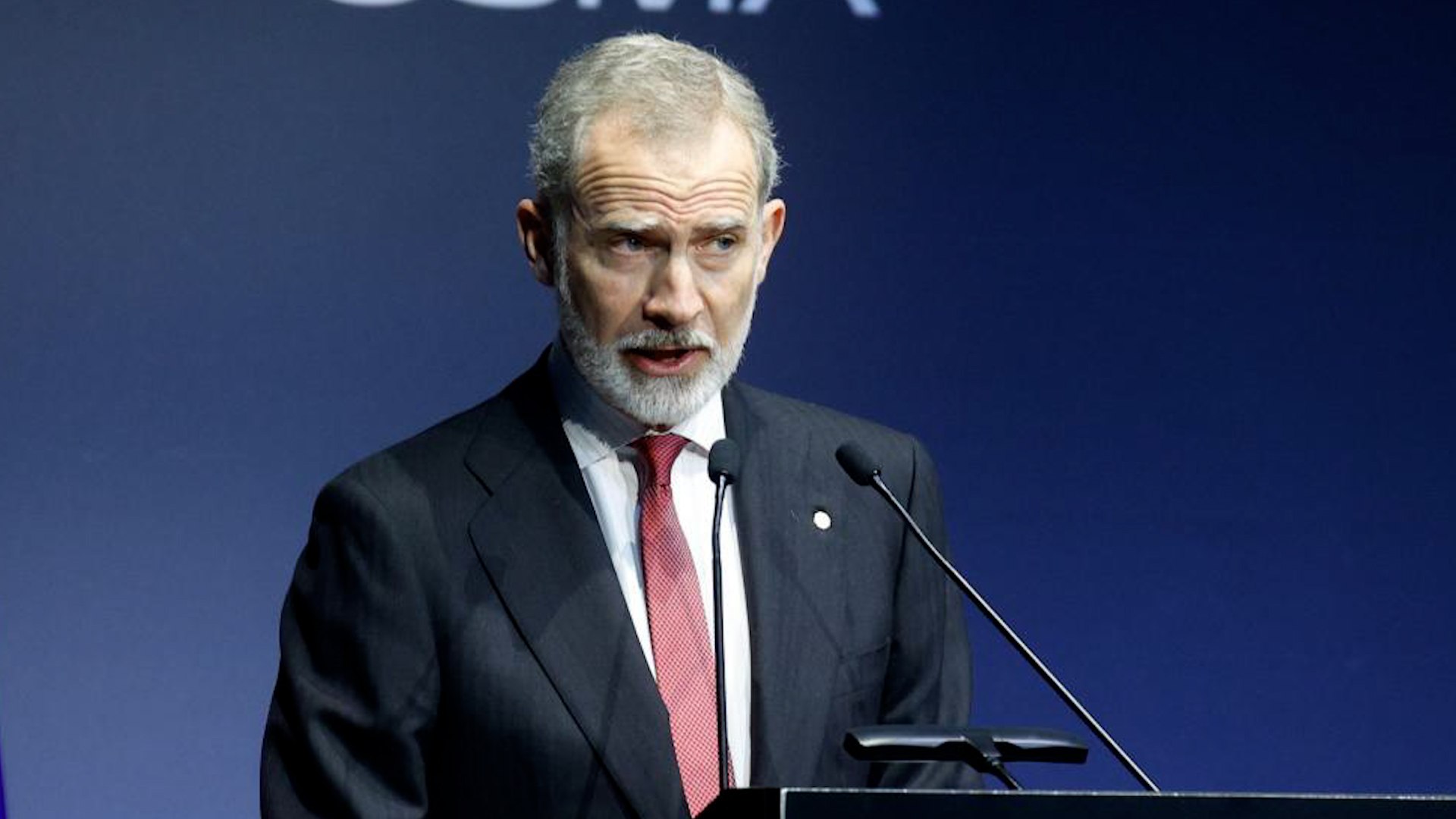 Felipe VI llama a "la máxima moderación en el uso de la fuerza" en Oriente Medio