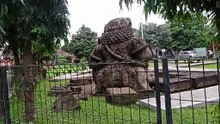Patung dwarapala bagian 1