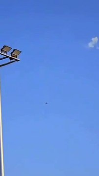 Guerre en Iran: L'image spectaculaire d'un avion de chasse américain qui s’écrase au Koweït - Le pilote de l'appareil a pu s’éjecter - VIDEO