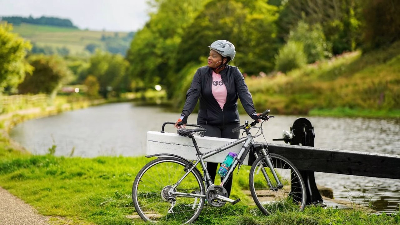 Over half a million pounds for hubs helping people to walk, wheel and cycle in West Yorkshire