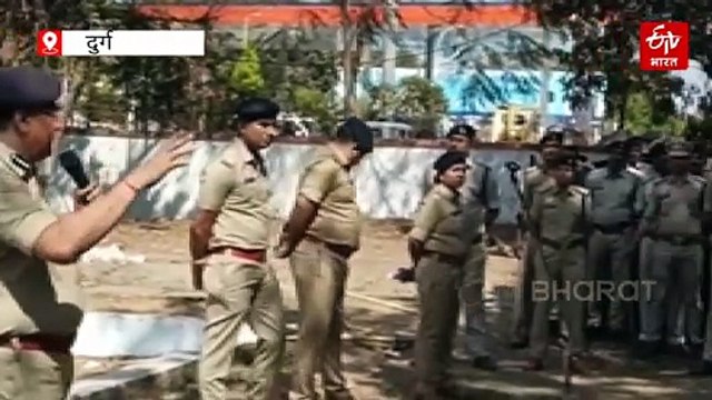 होली से पहले छत्तीसगढ़ पुलिस का शक्ति प्रदर्शन, दुर्ग में 900 जवान, सूरजपुर में 600 जवान तैनात, जगह-जगह निकला फ्लैग मार्च