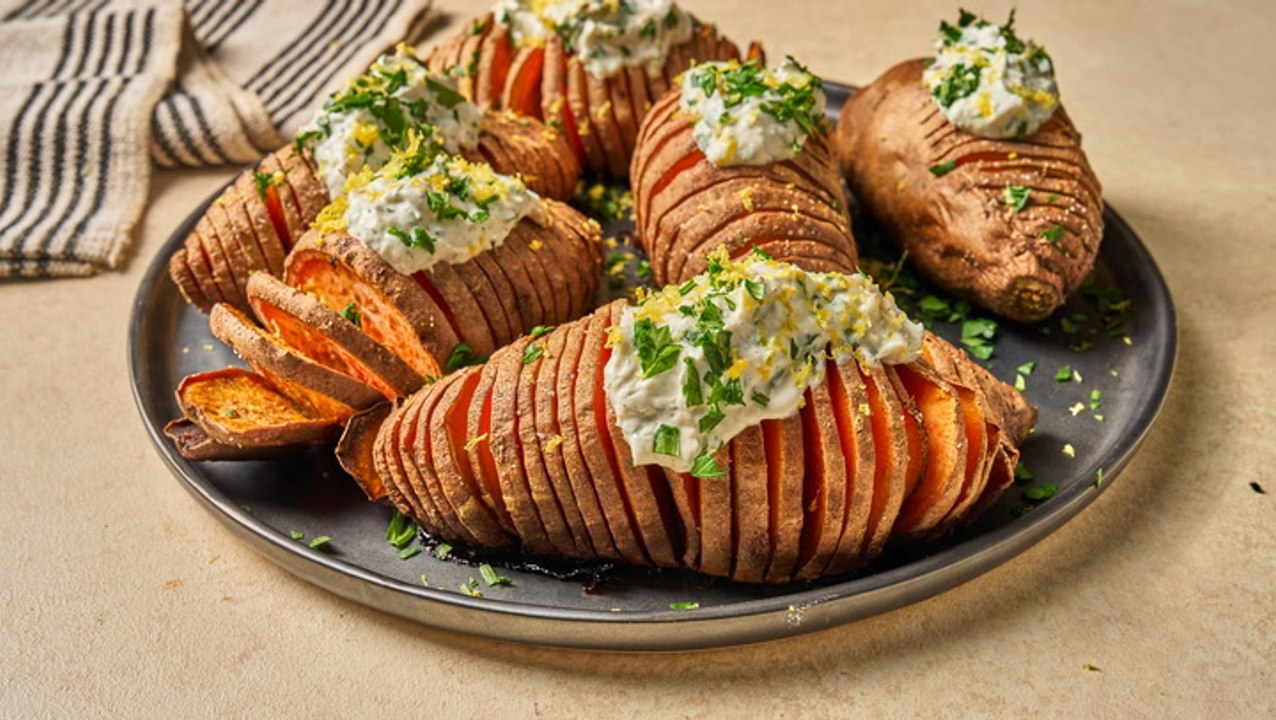 How to Make Hasselback Sweet Potatoes with Garlic-Yogurt Sauce