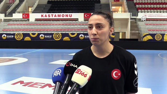 A Milli Kadın Hentbol Takımı, Çekya maçı hazırlıklarını Kastamonu'da sürdürdü | Ajansspor | AA