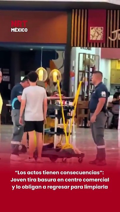 🚮 En #CostaRica, un joven fue captado arrojando su bebida al suelo y dejando basura regada antes de retirarse como si nada. Sin embargo, poco después fue identificado y obligado a regresar para limpiar todo lo que había ensuciado.