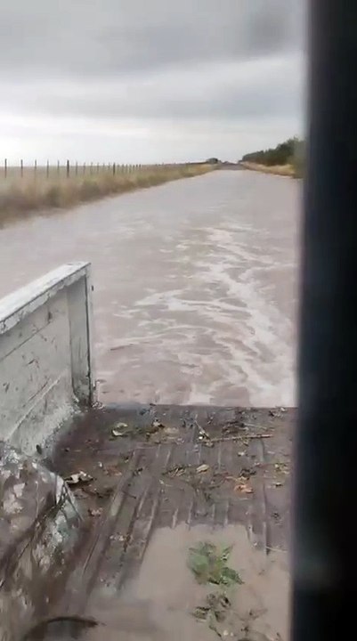 260302 Caminos rurales inundados en Algarrobo 2