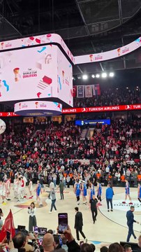 Kırmızı Beyaz Şampiyon Türkiye - Türkiye 94-86 Sırbistan - FIBA 2027 Basketbol Dünya Kupası Elemeleri C Grubu 4. Maç