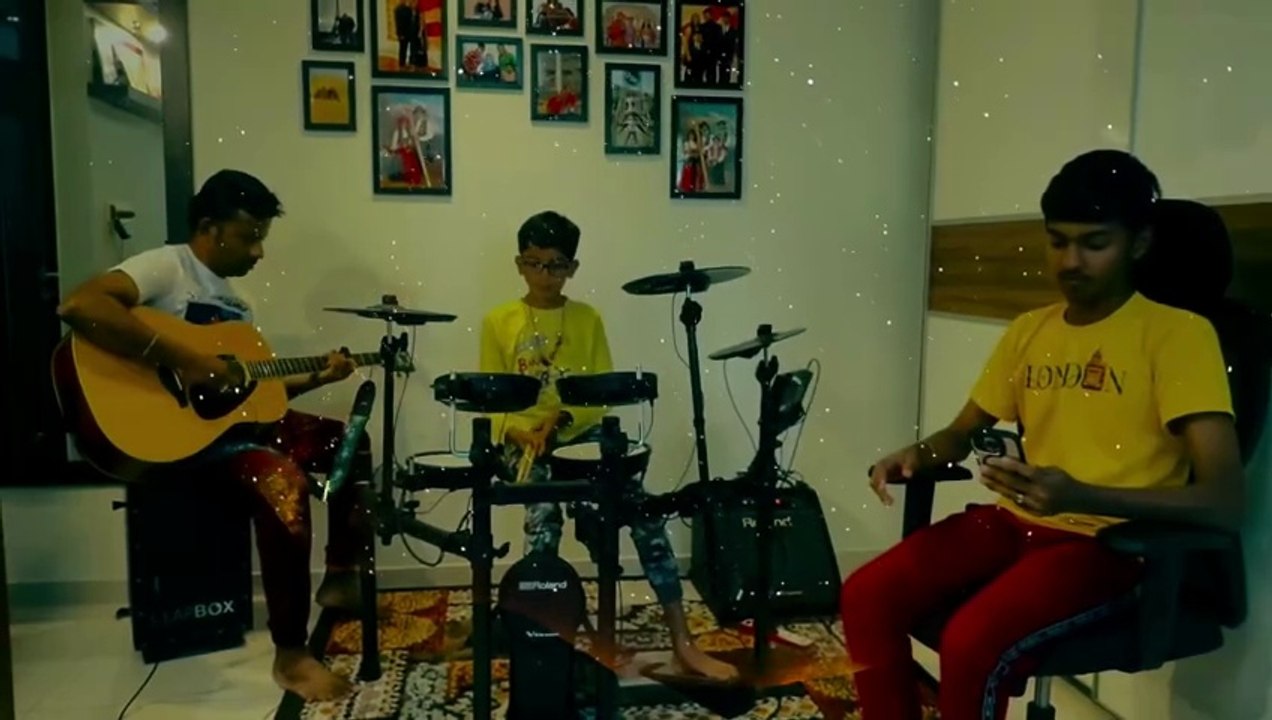 Yellow - Coldplay | Family Jamming Session