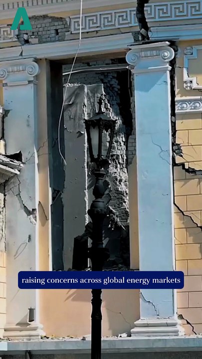 Qatar Energy Suspends LNG Production After Drone Strike, Global Markets on Alert