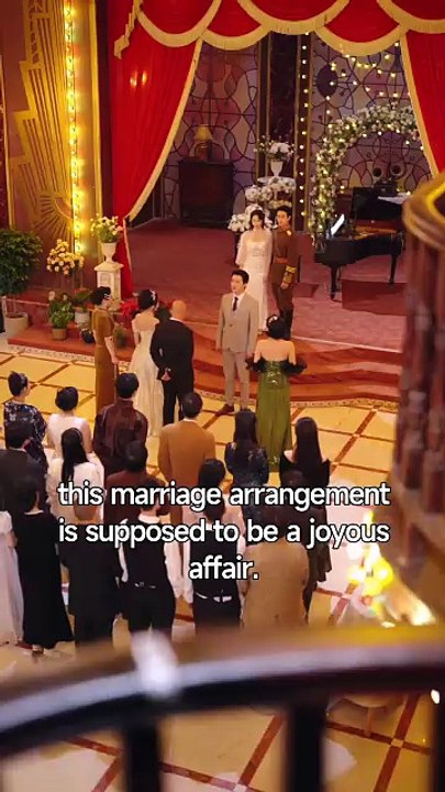 【ENG DUB】Reborn in the Republic Era, I Accidentally Ran Into the Arms of a Ruthless General