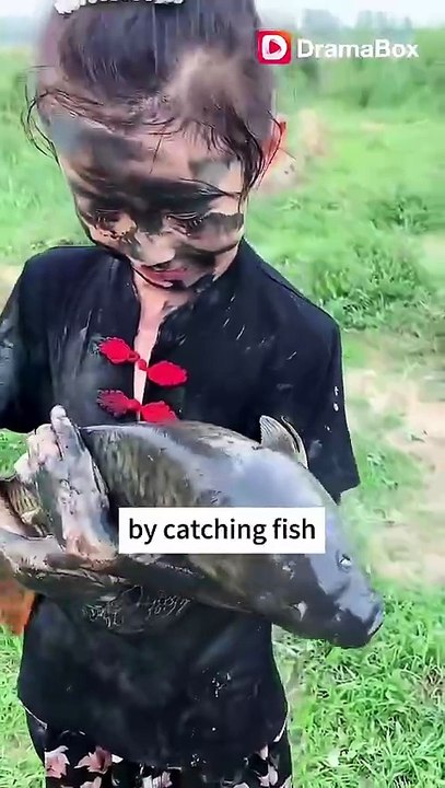 【ENG DUB】Unveiling Ms. Lynch's Secret Identities