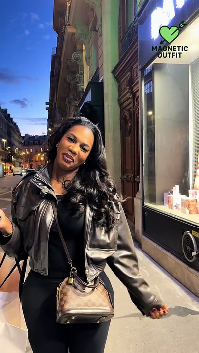 J’ai eu le plaisir de rencontrer deux jeunes femmes absolument adorables. Un accueil d’une douceur et d’une bienveillance rare… sincèrement, des moments comme celui-là me rappellent pourquoi je ne m’arrêterai jamais de faire Magnetic Outfit.  Tant d’amou