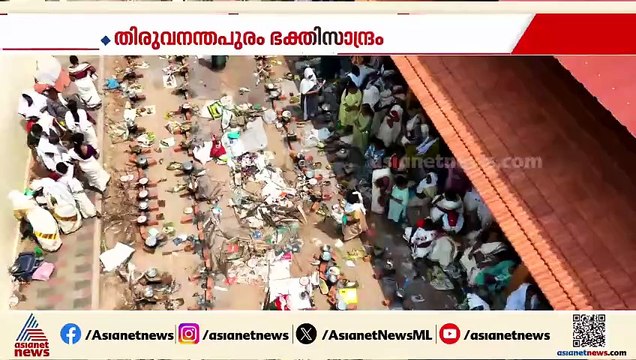 കണ്ണൂരിൽ ചെങ്കല്ലുമായി പോയ ലോറി തലകീഴായി മറിഞ്ഞു; ലോറിക്കുള്ളിൽ ഡ്രൈവര്‍ കുടുങ്ങി
