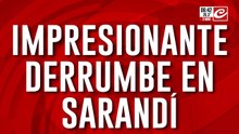 Impresionante derrumbe en Sarandí: auto quedó aplastado por el techo de una vivienda