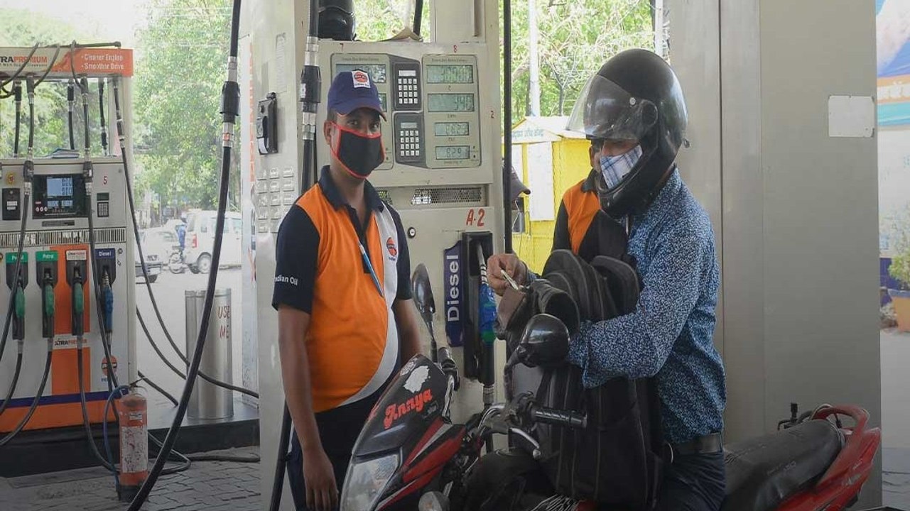 तेल संकट पर भारत हुआ अलर्ट, ऐसे बढ़ेगा रूस से अब Crude Import