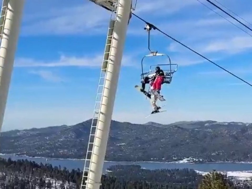 In 20 Metern Höhe: Frau baumelt aus Skilift