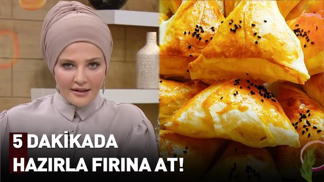 El Açması Gibi Lezzetli Üçgen Börek Yapıyoruz | Nermin'in Enfes Mutfağı
