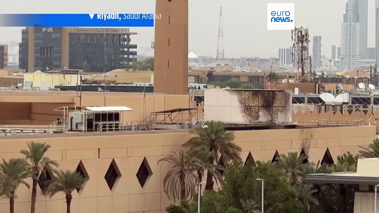 Bilder zeigen Schäden an US-Botschaft in Riad nach Drohnenangriff