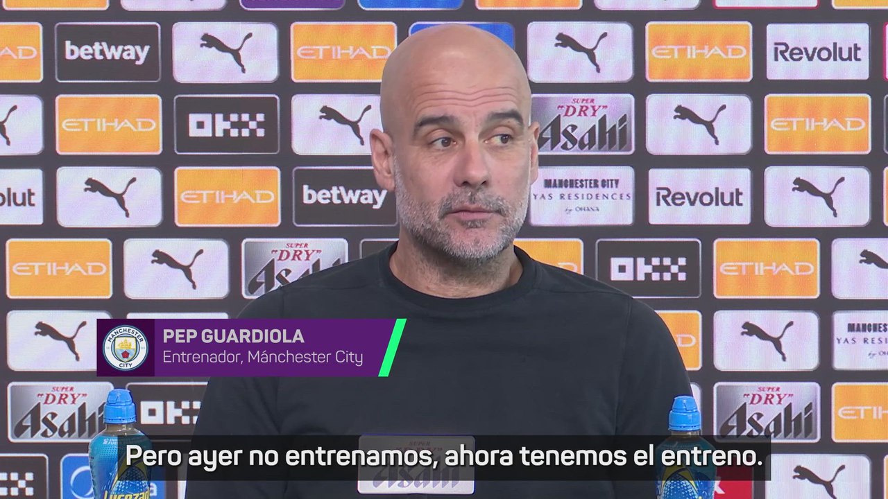 Guardiola: "El fútbol sería aburrido si todos los entrenadores jugaran igual"