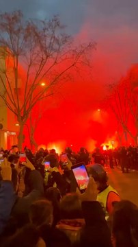 Brutal ambiente antes del Barça - Atleti