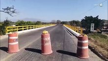 Tras más de 30 años de existencia, ayer fue derriban el puente de La Desembocada para levantar nuevo