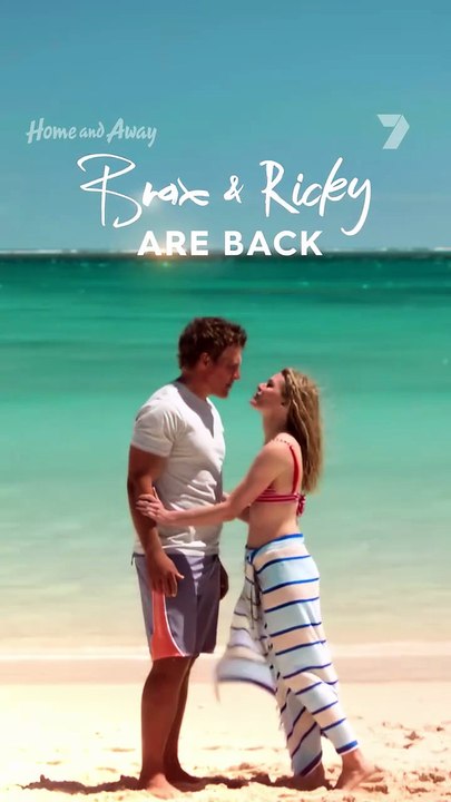 Brax (Stephen Peacocke) and Ricky (Bonnie Sveen) return to Summer Bay - The Senior