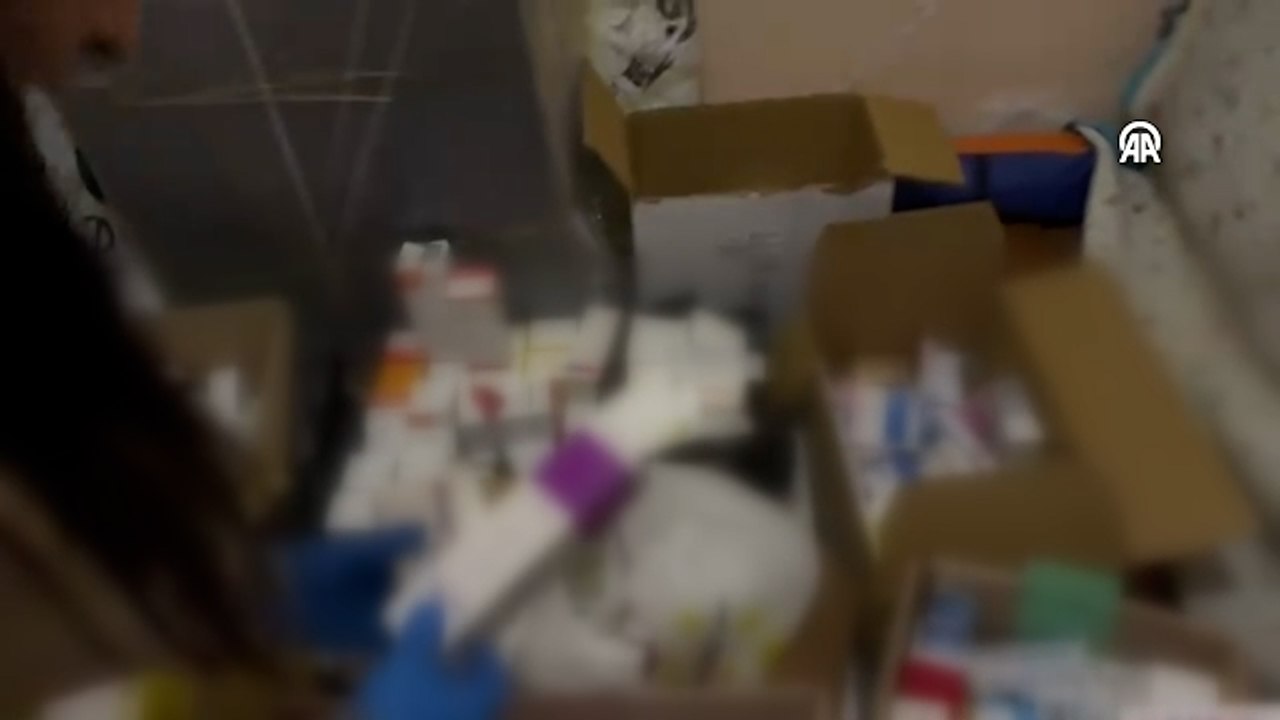 Kozmetik dükkanında kaçak ilaç ve tıbbi cihaz ele geçirildi