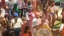भोपाल में होली की धूम, देखें वीडियो