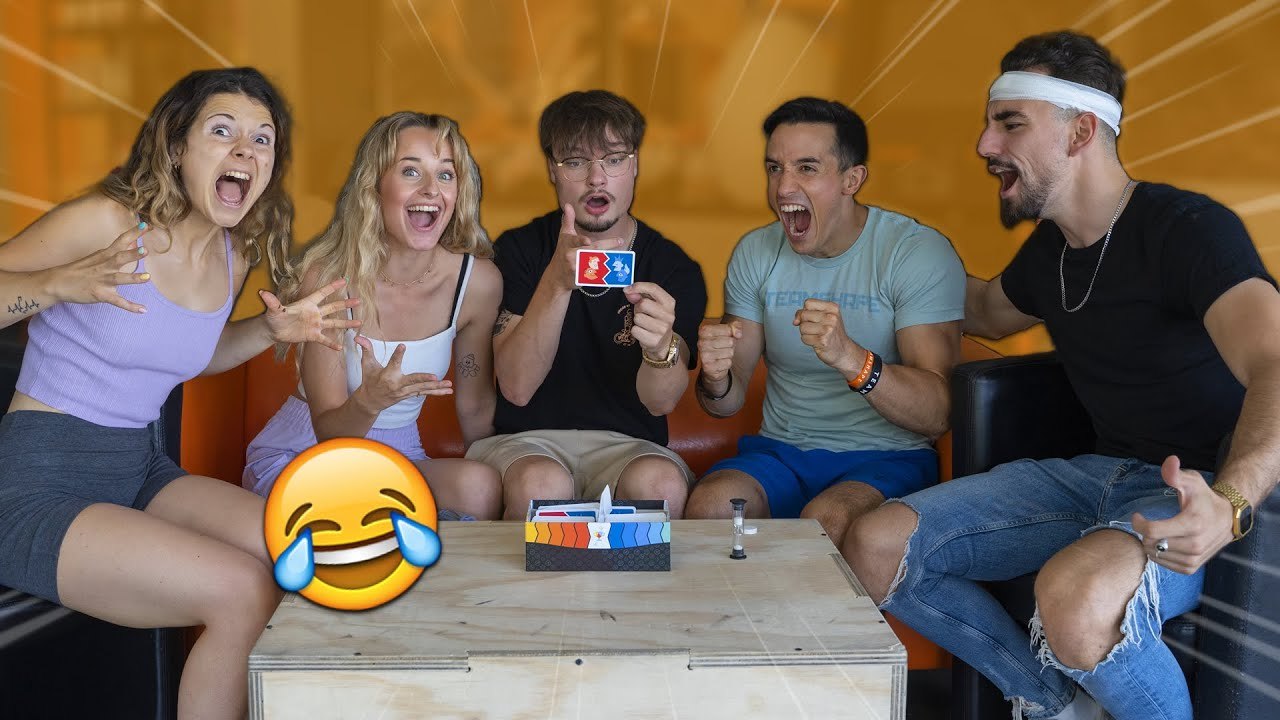 LE MEILLEUR JEU ENTRE AMIS ! (Juju fitcats, Djilsi, Camille LV, Guizzi)