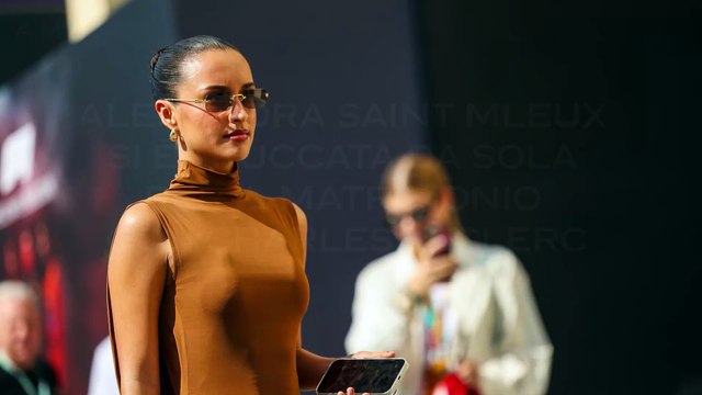 Alexandra Saint Mleux si è truccata da sola per le nozze con Charles Leclerc