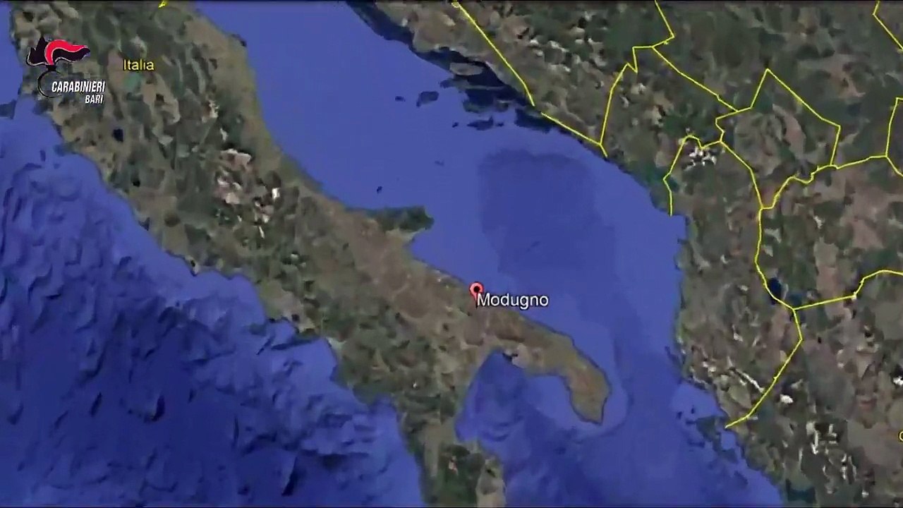 Nel barese furti e rapine a tabaccherie, gioiellerie e sale giochi: 16 arresti