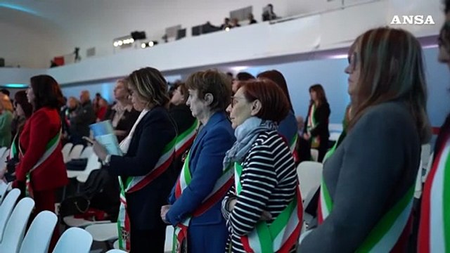 Roccella: C'e' ancora molto da fare, a partire dalla lotta contro la violenza di genere