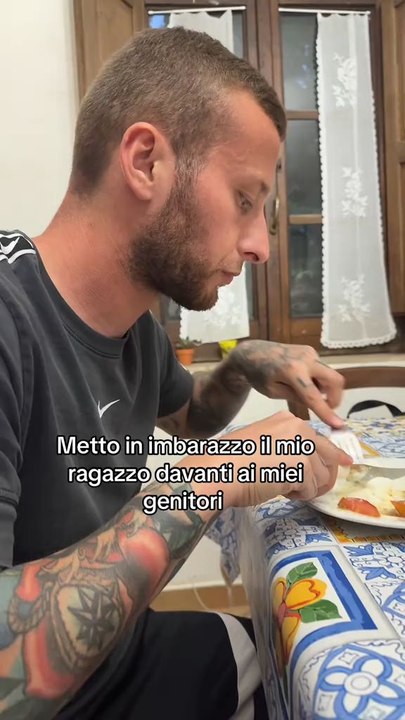 In questi giorni ci avete di inondato di affetto inaspettato che ci ha fatto troppo bene Talmente bene da andare oltre lodio oltre le offese oltre le persone cattive Grazie di tutto continueremo per voi