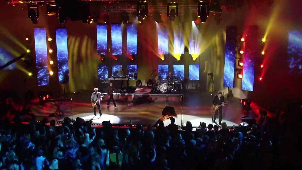 Hot Blooded - Foreigner (live)