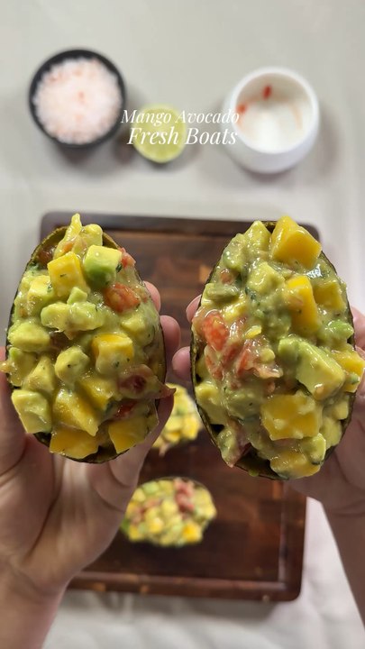 Mango Avocado Fresh Boats 🥑🥭