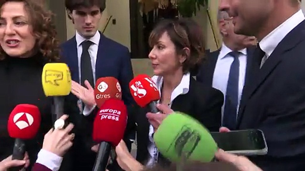 Primeras palabras de Sonsoles Ónega tras el fallecimiento de su padre: "Estamos emocionados y conmovidos por el cariño"