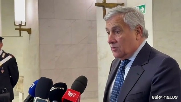 Iran, Tajani: Spero entro domani rientro di 10.000 italiani