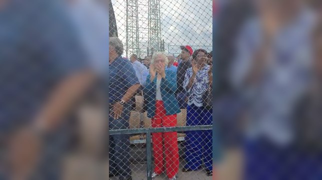Milagros Ortiz Bosch en el Quisqueya