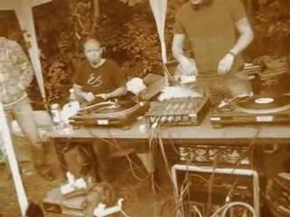 Minimal mix Freakycharly vs ned o neil part 2