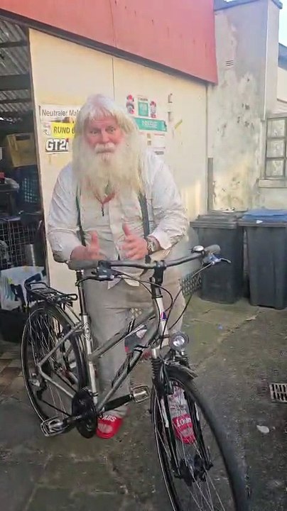 WhatsApp Video 2026-03-04 at 17.03.30-film-fahrrad-ebay-fuji