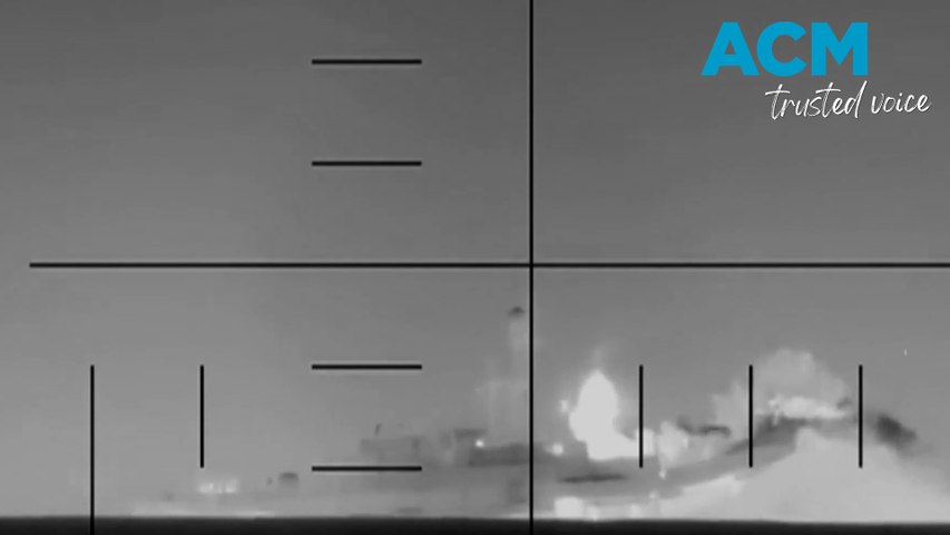 US sinks Iranian warship with single torpedo in first attack since WWII ...
