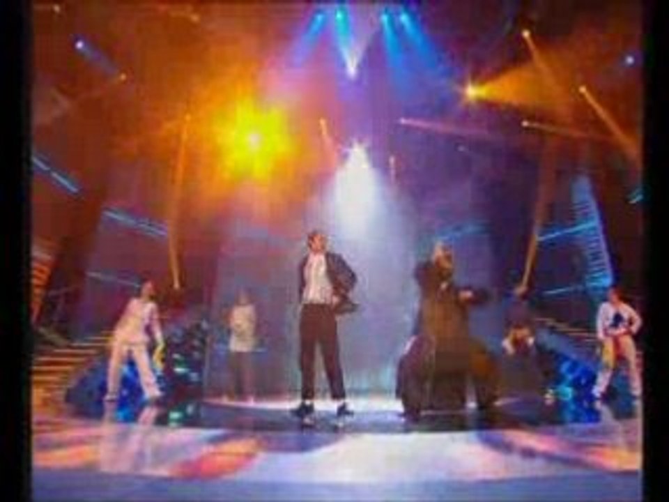 Britain's Got Talent Final - Signature - Suleman Mirza