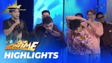 It's Showtime: ‘Natakot ako!’ Billy Crawford, napagkamalang zombie si Lassy?!