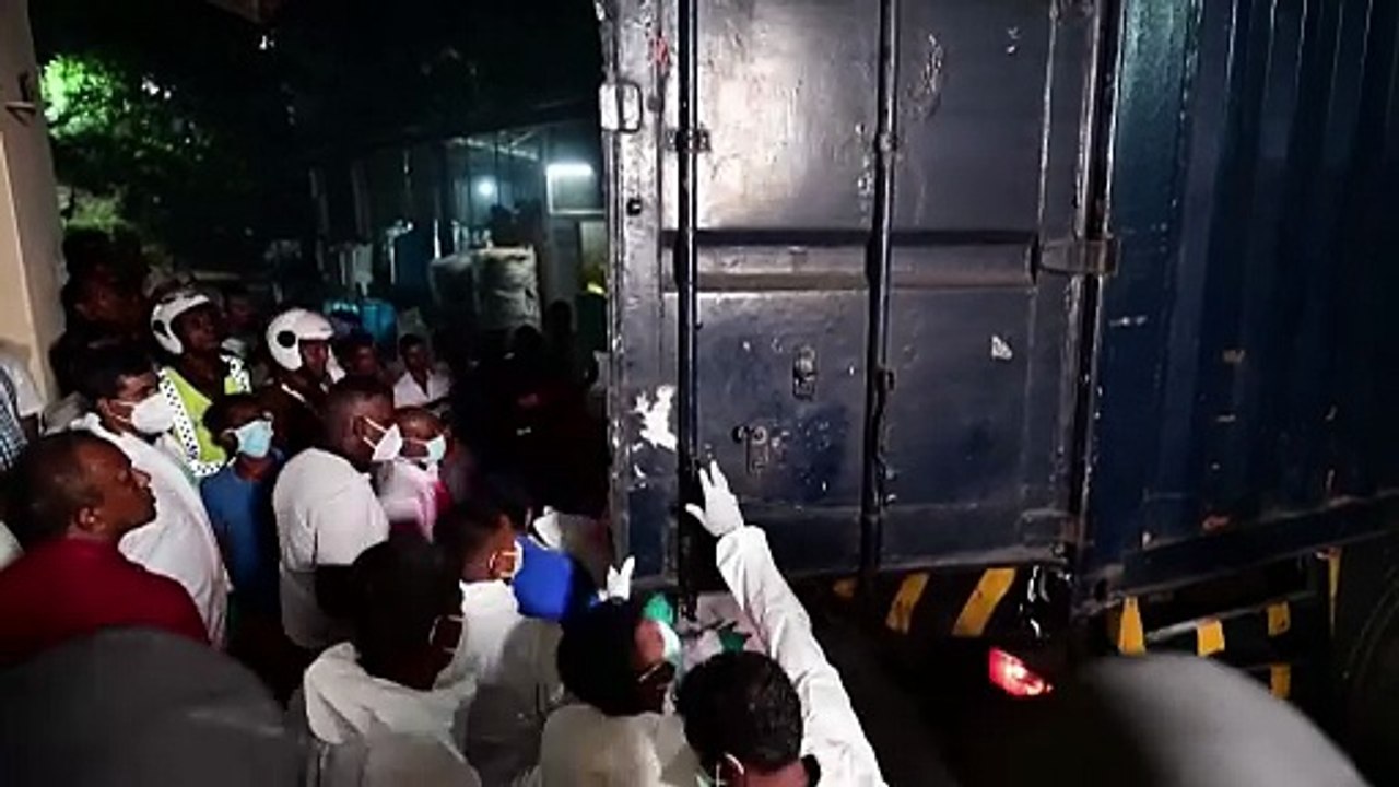 Leichen iranischer Seeleute nach Kriegsschiff-Untergang in Sri Lanka eingetroffen