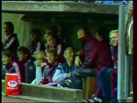 STUTTGART - BREME - 1984 - SAISON 1984/1985 -